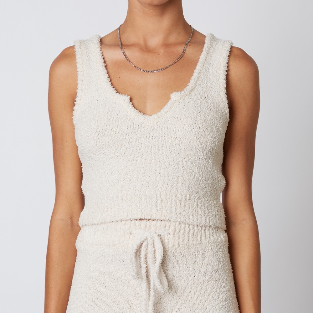 NIA Notched Sweater Tank - Natural